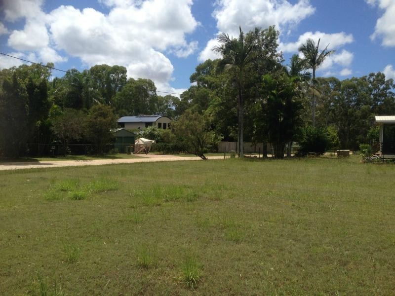 30 Noyes Parade, Karragarra Island QLD 4184