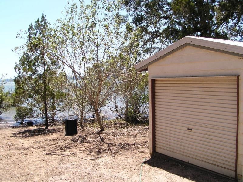 2 Zelma Court, Macleay Island QLD 4184