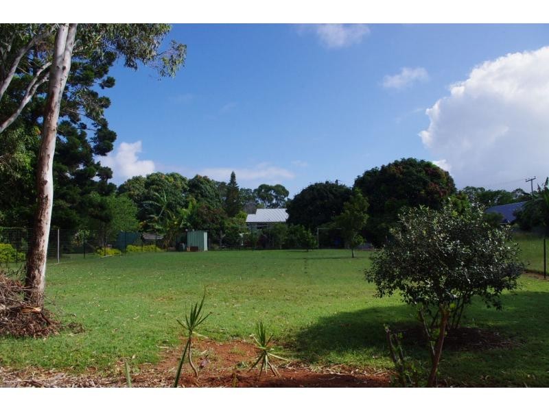 11 McBean Road, Karragarra Island QLD 4184