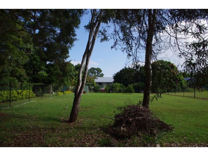 11 McBean Road, Karragarra Island QLD 4184