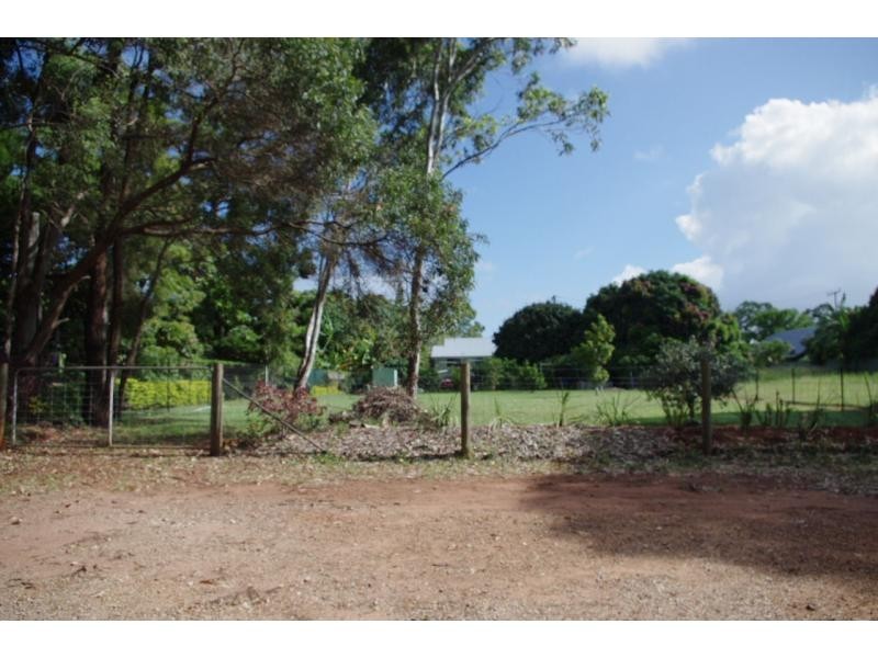 11 McBean Road, Karragarra Island QLD 4184