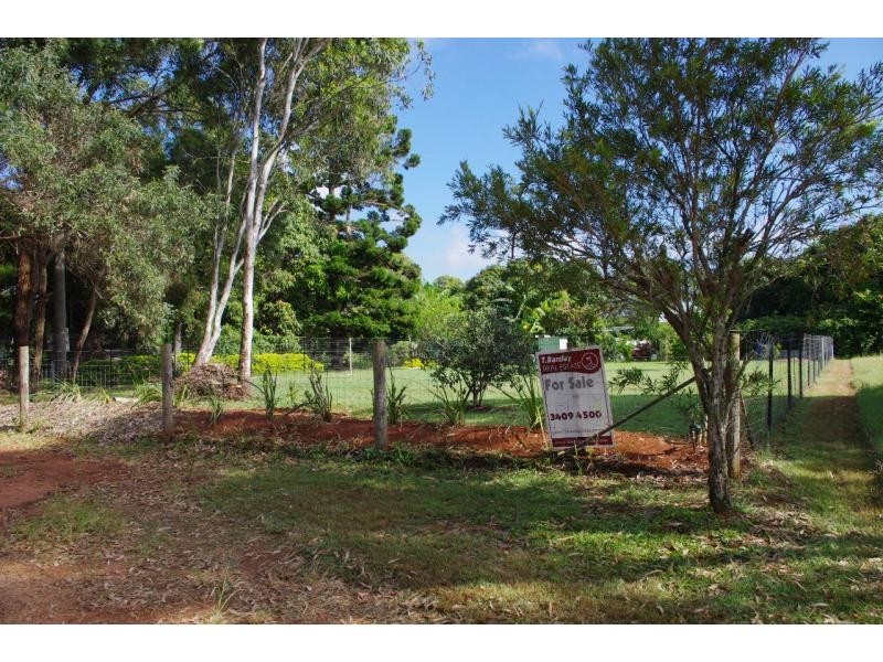 11 McBean Road, Karragarra Island QLD 4184