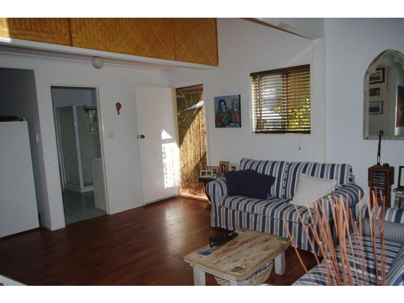 92 Treasure Island Avenue, Karragarra Island QLD 4184