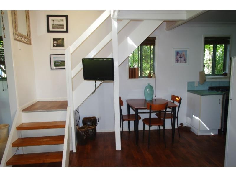 92 Treasure Island Avenue, Karragarra Island QLD 4184