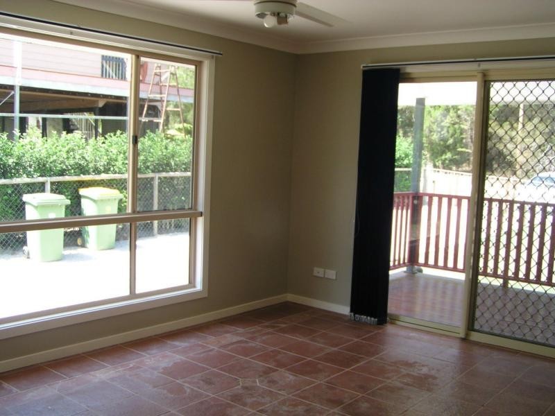 7 President Terrace, Macleay Island QLD 4184