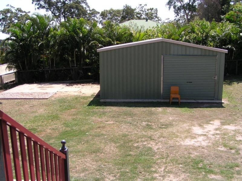 7 President Terrace, Macleay Island QLD 4184