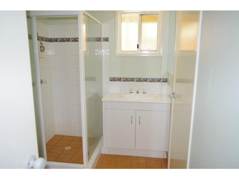6 Eastbourne Terrace, Macleay Island QLD 4184