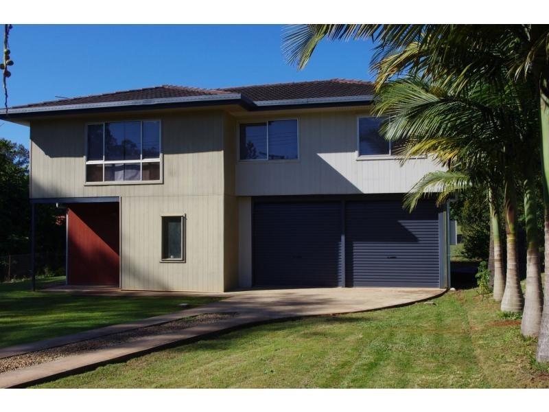 28 Mel Street, Macleay Island QLD 4184