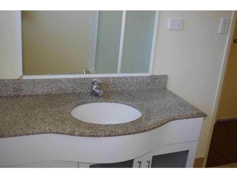 28 Mel Street, Macleay Island QLD 4184