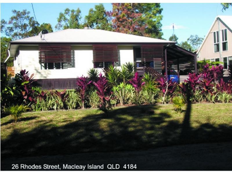 26 Rhodes Street, Macleay Island QLD 4184