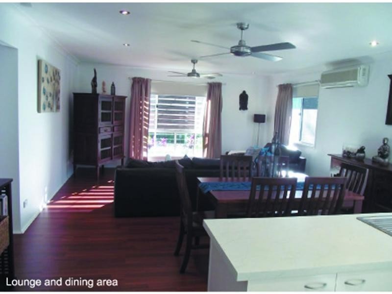 26 Rhodes Street, Macleay Island QLD 4184