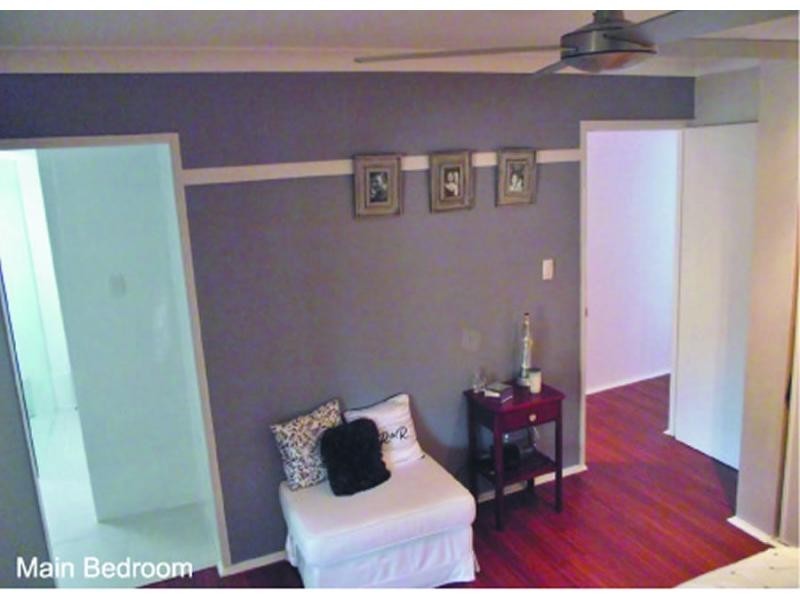 26 Rhodes Street, Macleay Island QLD 4184