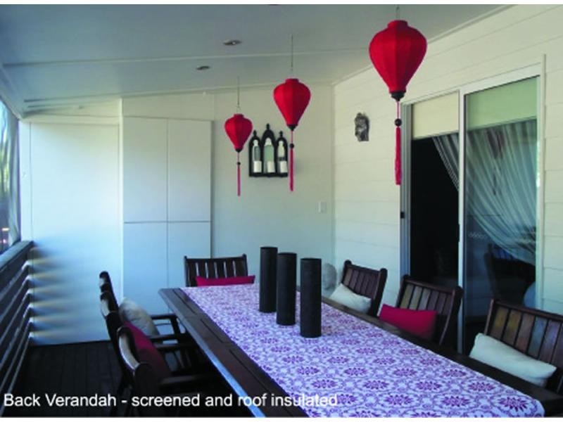 26 Rhodes Street, Macleay Island QLD 4184