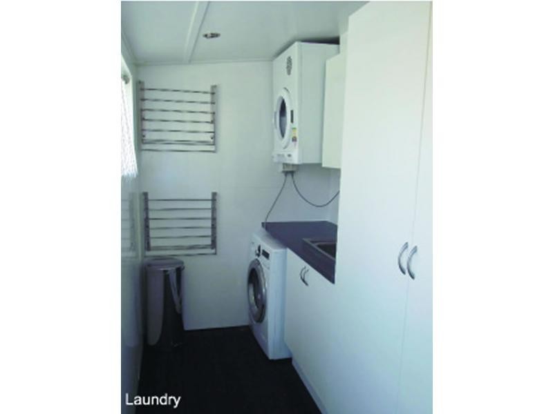 26 Rhodes Street, Macleay Island QLD 4184