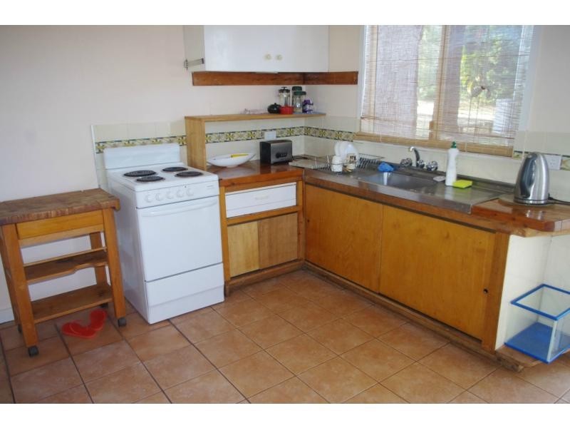 142 Treasure Island Avenue, Karragarra Island QLD 4184