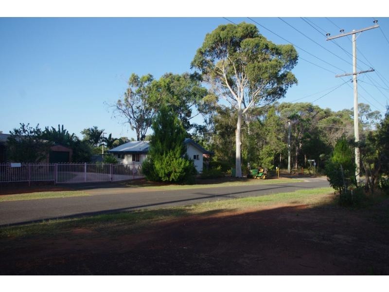 50 Treasure Island Avenue, Karragarra Island QLD 4184