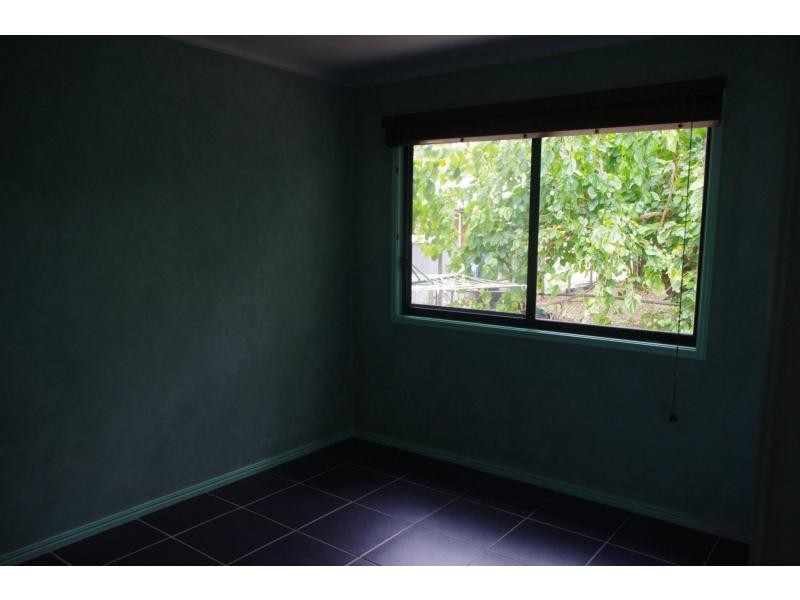 31 Kardinia Street, Macleay Island QLD 4184