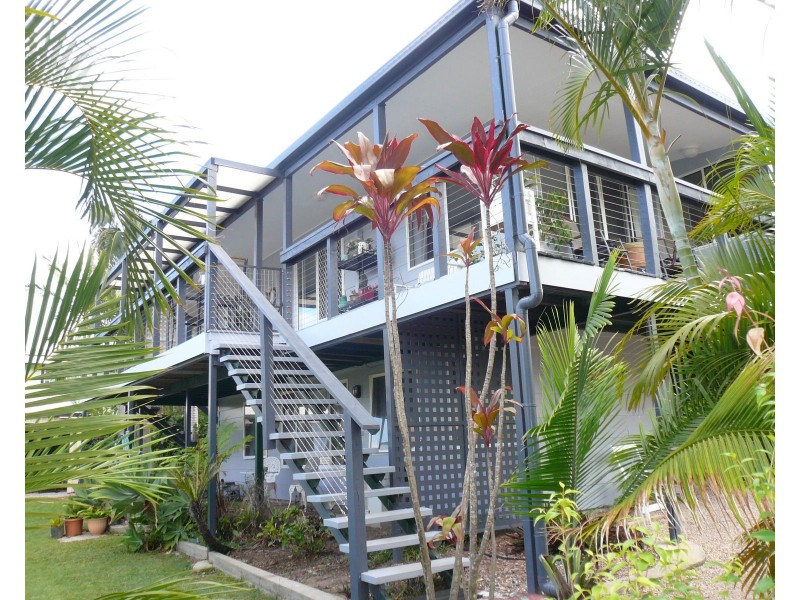 8 Mawarra Street, Macleay Island QLD 4184