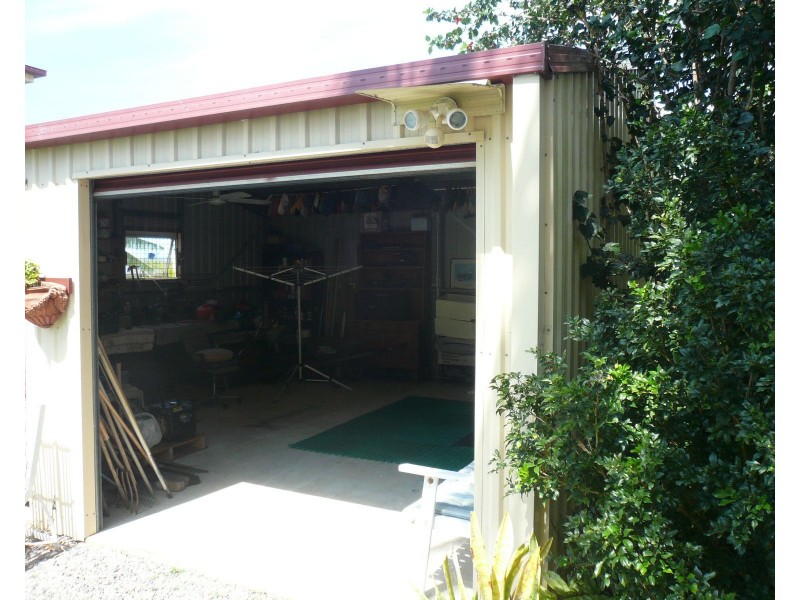 8 Mawarra Street, Macleay Island QLD 4184