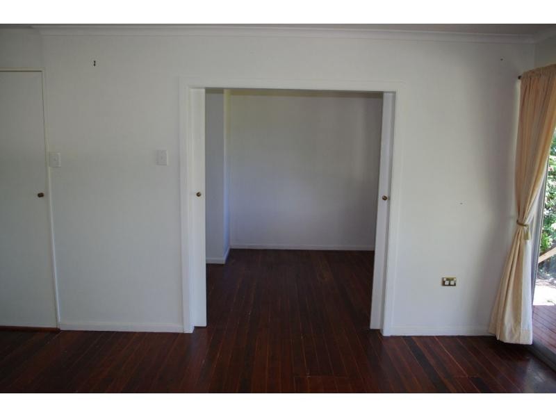 48 Noyes Parade, Karragarra Island QLD 4184