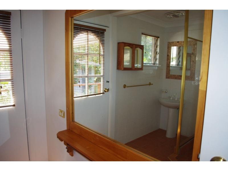 48 Noyes Parade, Karragarra Island QLD 4184