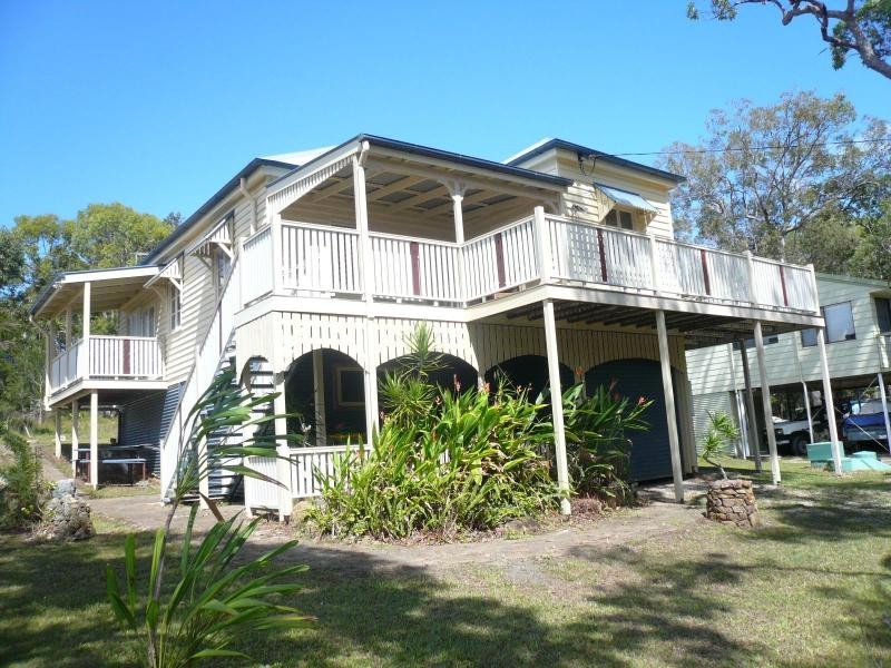 42 Morwong Street, Macleay Island QLD 4184