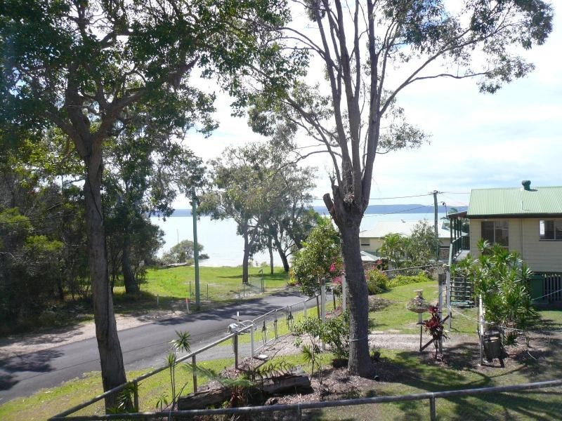 42 Morwong Street, Macleay Island QLD 4184