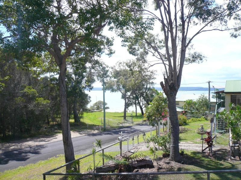 42 Morwong Street, Macleay Island QLD 4184