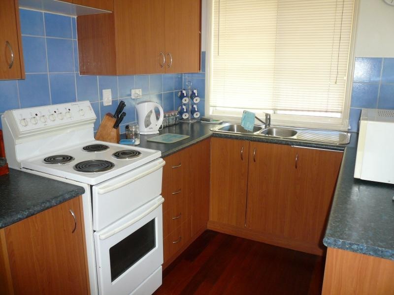 42 Morwong Street, Macleay Island QLD 4184