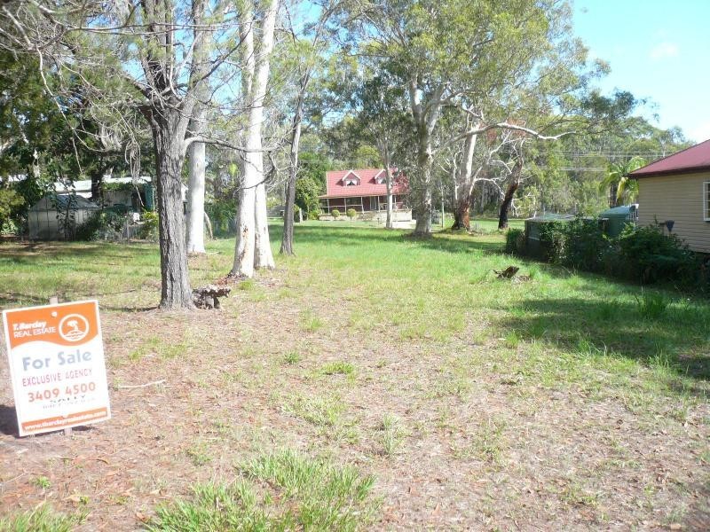 8 Morwong Street, Macleay Island QLD 4184