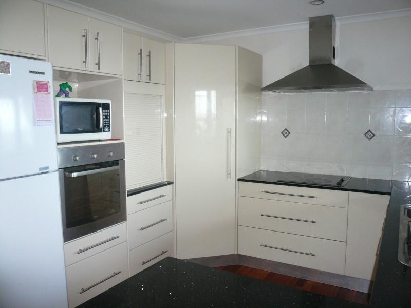 132 Western Road, Macleay Island QLD 4184