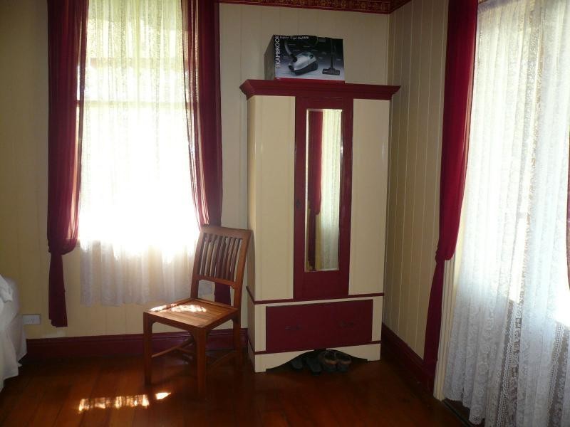 27 Mawarra Street, Macleay Island QLD 4184