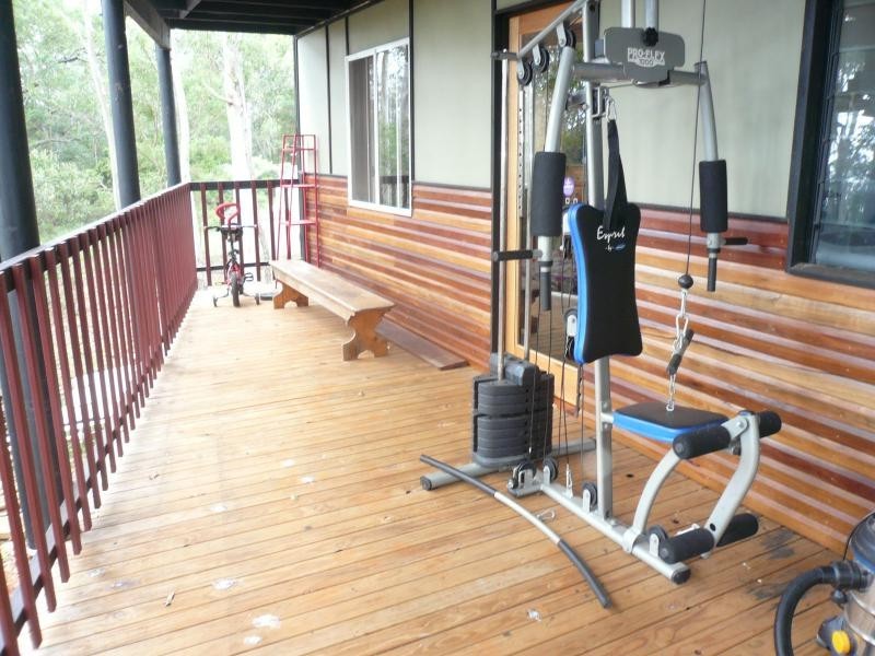 4 Eagle Street, Macleay Island QLD 4184