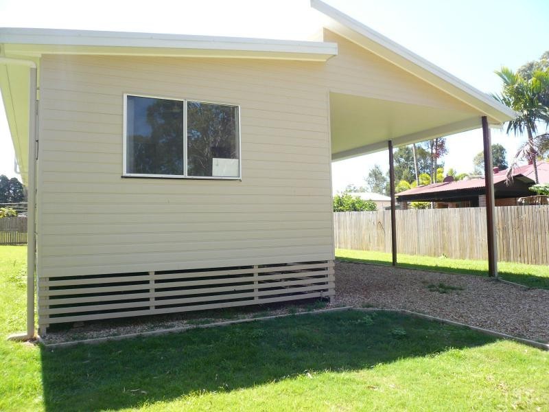 15 Mango Crescent, Macleay Island QLD 4184