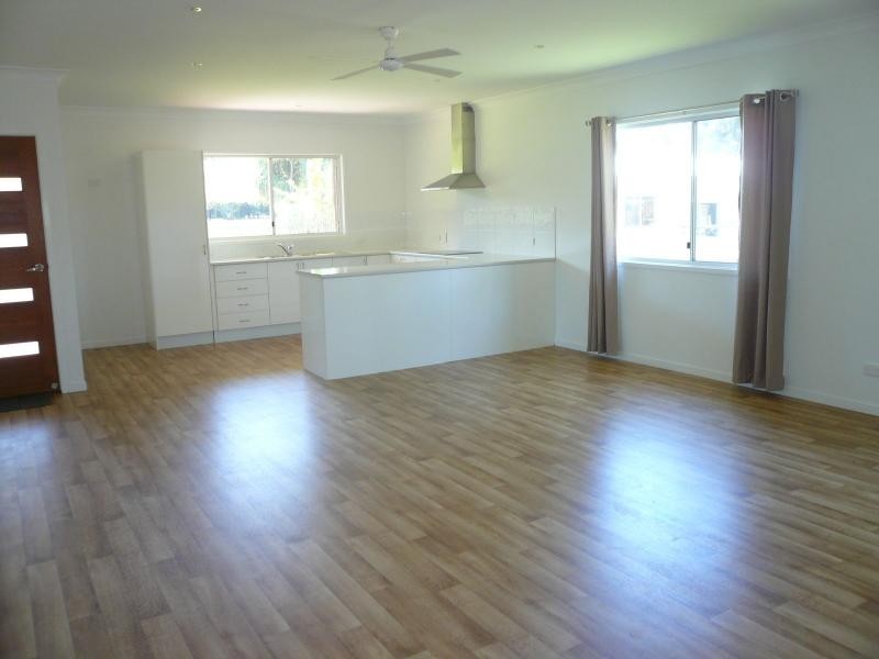 15 Mango Crescent, Macleay Island QLD 4184