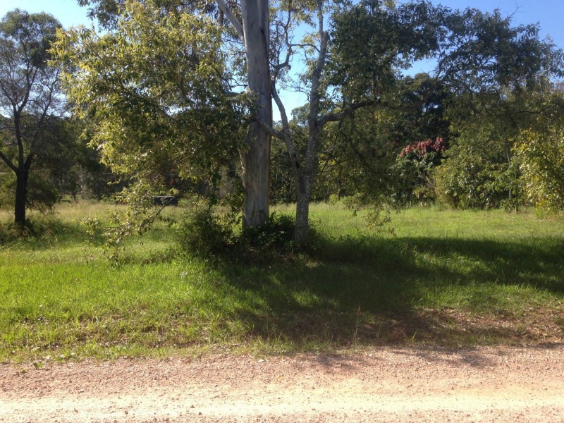 69 Hastings Terrace, Macleay Island QLD 4184