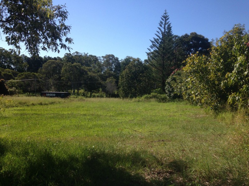 69 Hastings Terrace, Macleay Island QLD 4184