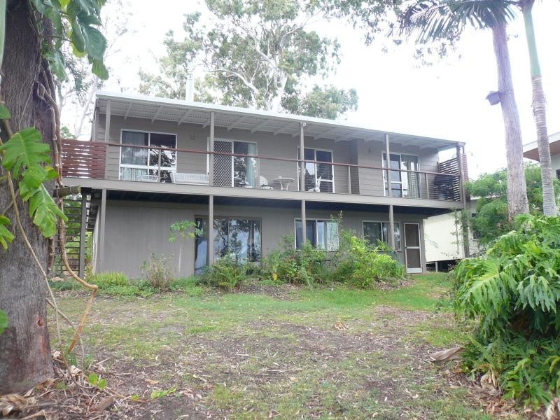 87 Coondooroopa Drive, Macleay Island QLD 4184