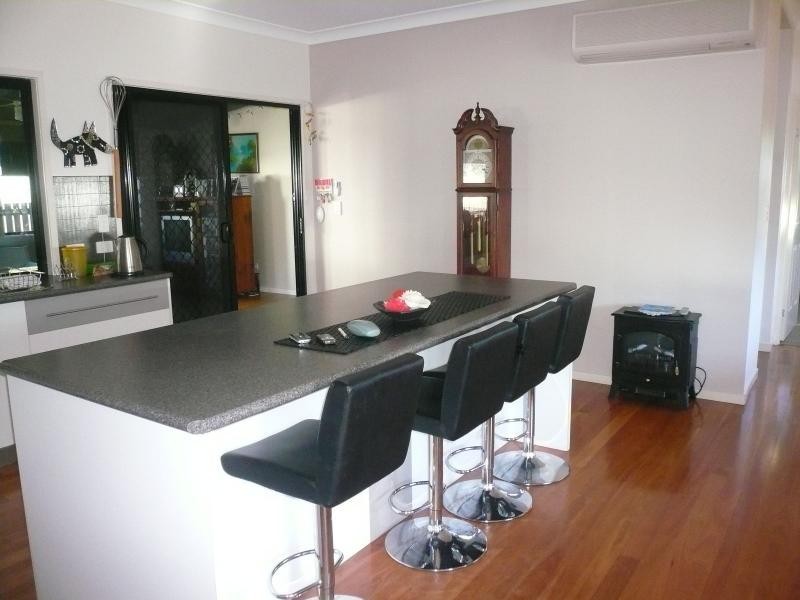 2 Duncan Street, Macleay Island QLD 4184