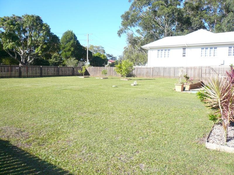 2 Duncan Street, Macleay Island QLD 4184