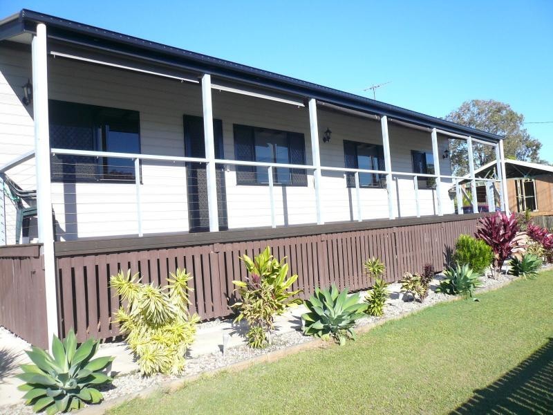 2 Duncan Street, Macleay Island QLD 4184