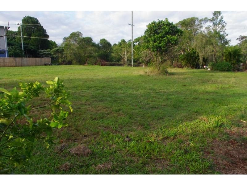 4 Nina Street, Karragarra Island QLD 4184