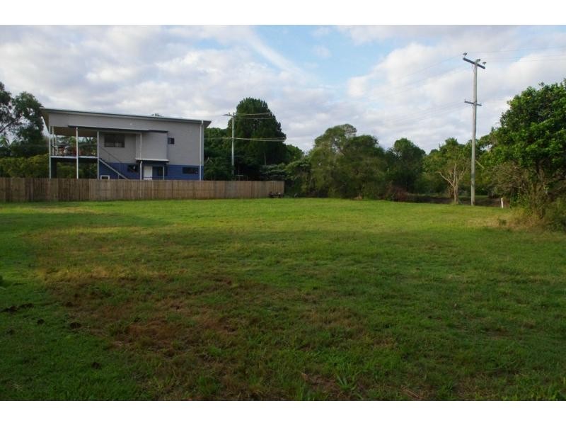 4 Nina Street, Karragarra Island QLD 4184