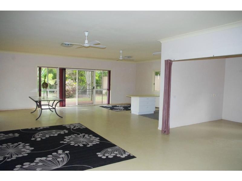 38 Noyes Parade, Karragarra Island QLD 4184