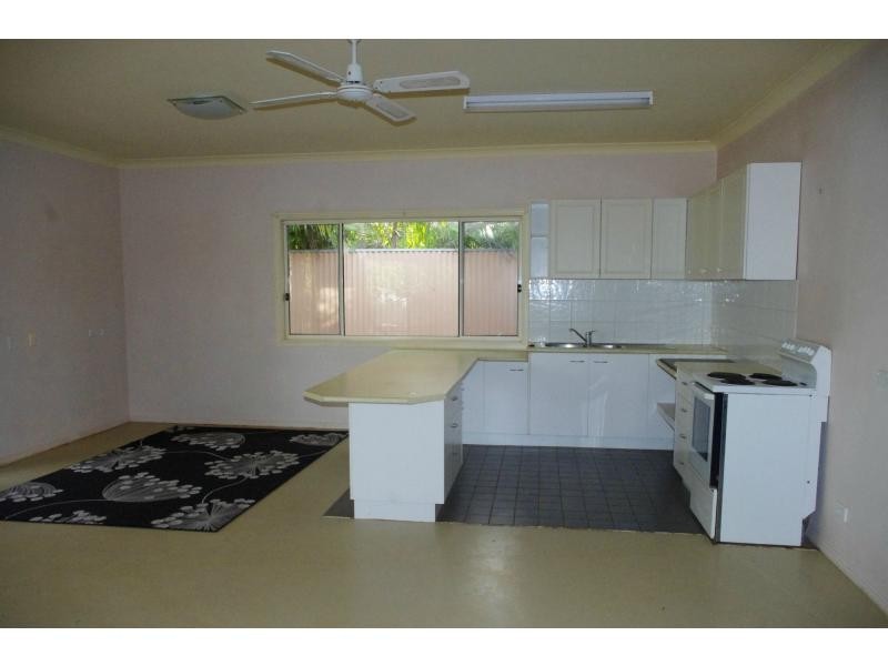 38 Noyes Parade, Karragarra Island QLD 4184