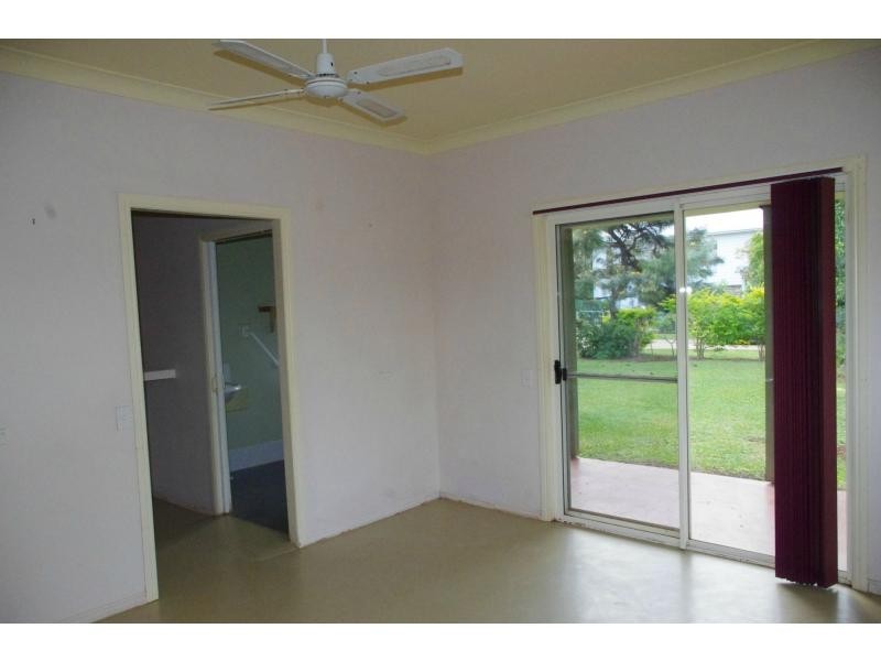 38 Noyes Parade, Karragarra Island QLD 4184