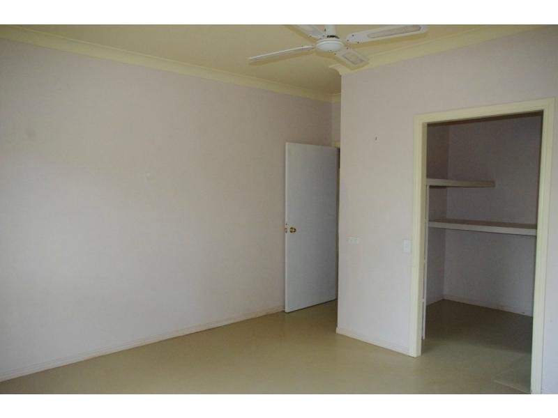 38 Noyes Parade, Karragarra Island QLD 4184