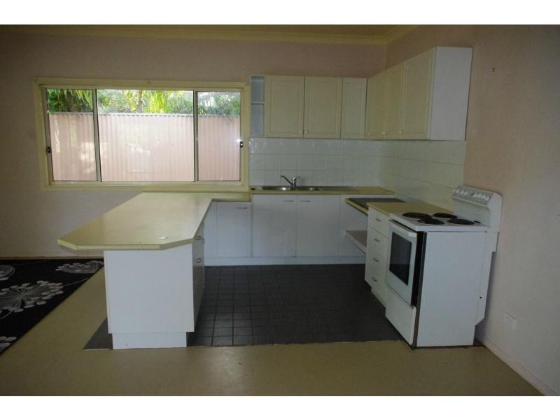 38 Noyes Parade, Karragarra Island QLD 4184