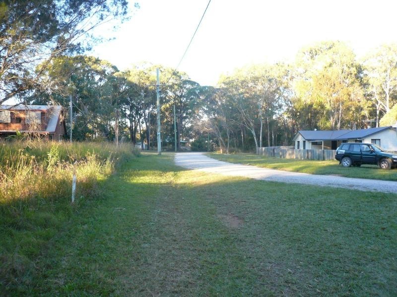 11 Pecan Street, Macleay Island QLD 4184