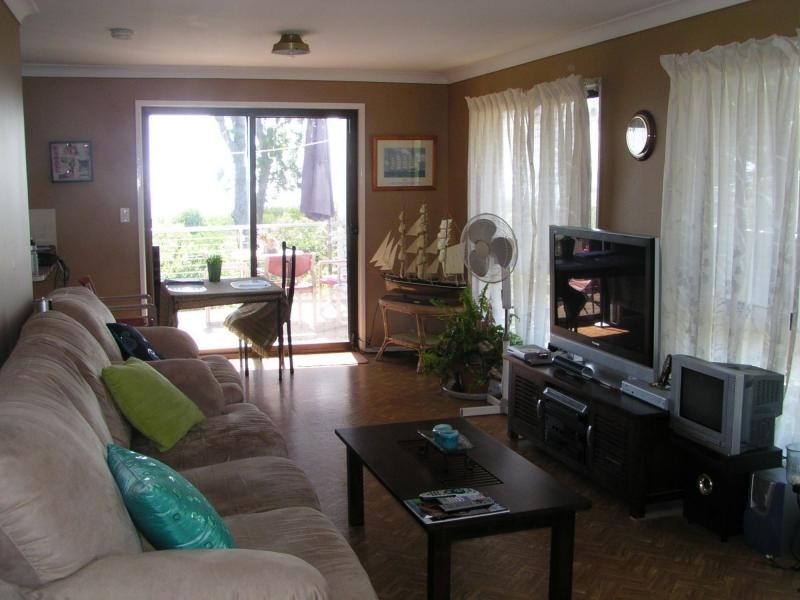 47 Perulpa Drive, Lamb Island QLD 4184